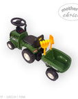 RIDE-ON CAR TRACTOR WITH TRAILOR AND ACCESSORIES