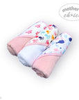 M/C 3 HOODED TOWELS & 3 SQUEAKYS