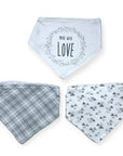 M/C 3 PACK BANDANA BIB SET LOVE-GREY